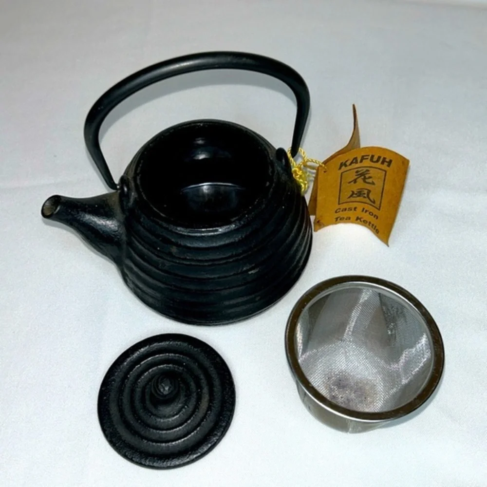 KAFUH Cast Iron Tea Kettle, 2 pounds 6.7 ounces Black 5.5” L x 6” T x 4.5” W